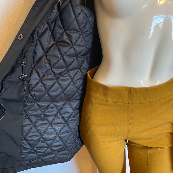 Eddie Bauer Women’s Parka (no hood) - Picture 4 of 8